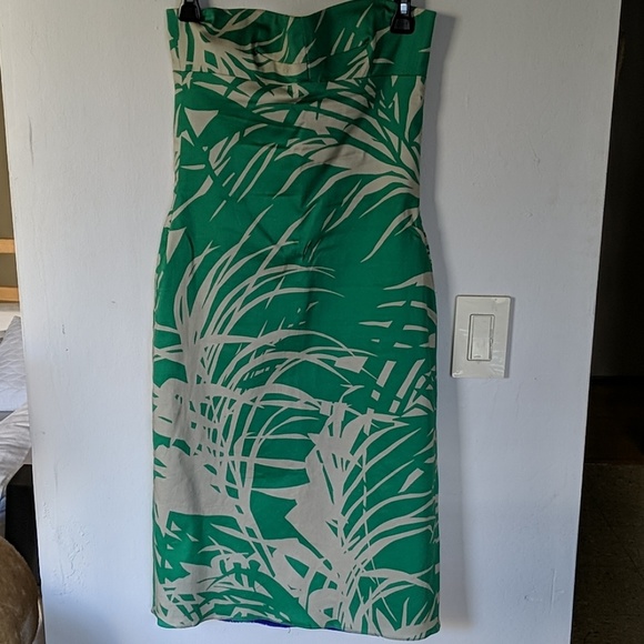 Dresses & Skirts - Strapless palm trees cotton dress